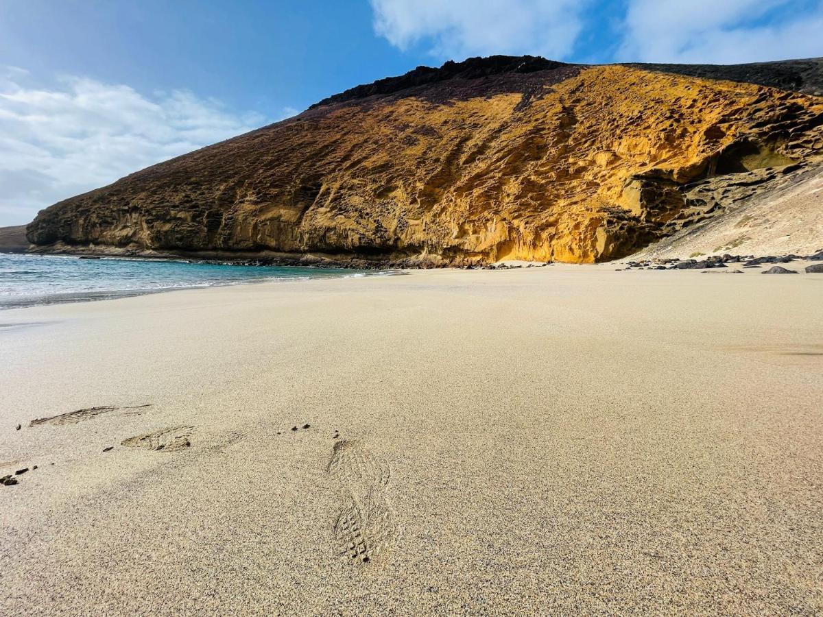 كاليتا دي سيبو La Graciosa Mykonos Beach, Junior Suite المظهر الخارجي الصورة